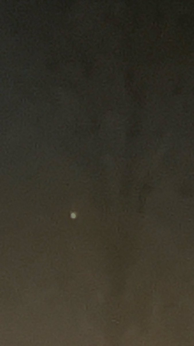 DaaaaaaaveH's tweet image. Anyone see this near Selfridge in MI??

Probably a satellite but it was hovering not flying. I was outside for a while.
#UFO 
#DETROIT
#ufos
#MICHIGAN