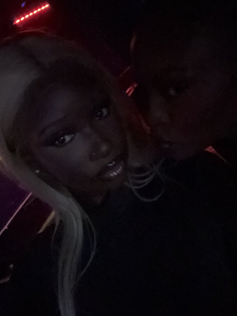 ma_jaii's tweet photo. life be lifein but im still cute so https://t.co/gga2BUzSKS