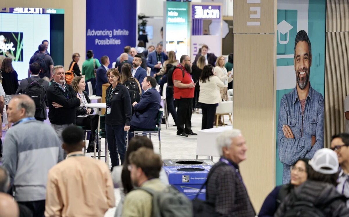 MorganuWhaley's tweet image. El exhibit hall es un must!! 

#educaciónsuperior #Ellucian #HigherEd  my.sociabble.com/UHgdxm9LePcM