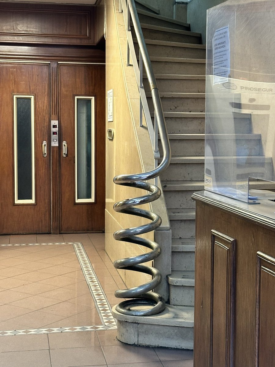 Buenos Aires architectural flourishes