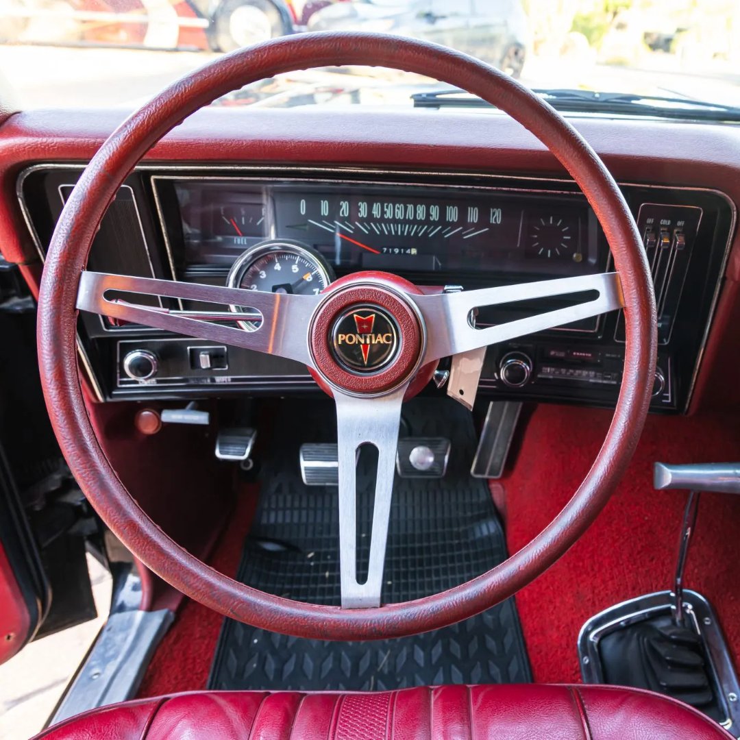 Bring a Trailer tweet media