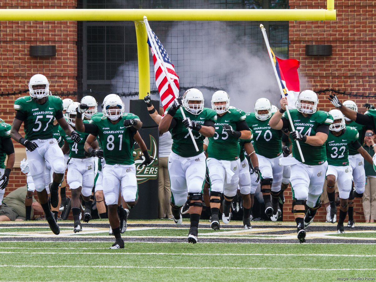 stefanfinney0's tweet image. #AGTG I am truly blessed to announce I have received an offer from @CharlotteFTBL
@CoachReynolds81 #ninernation