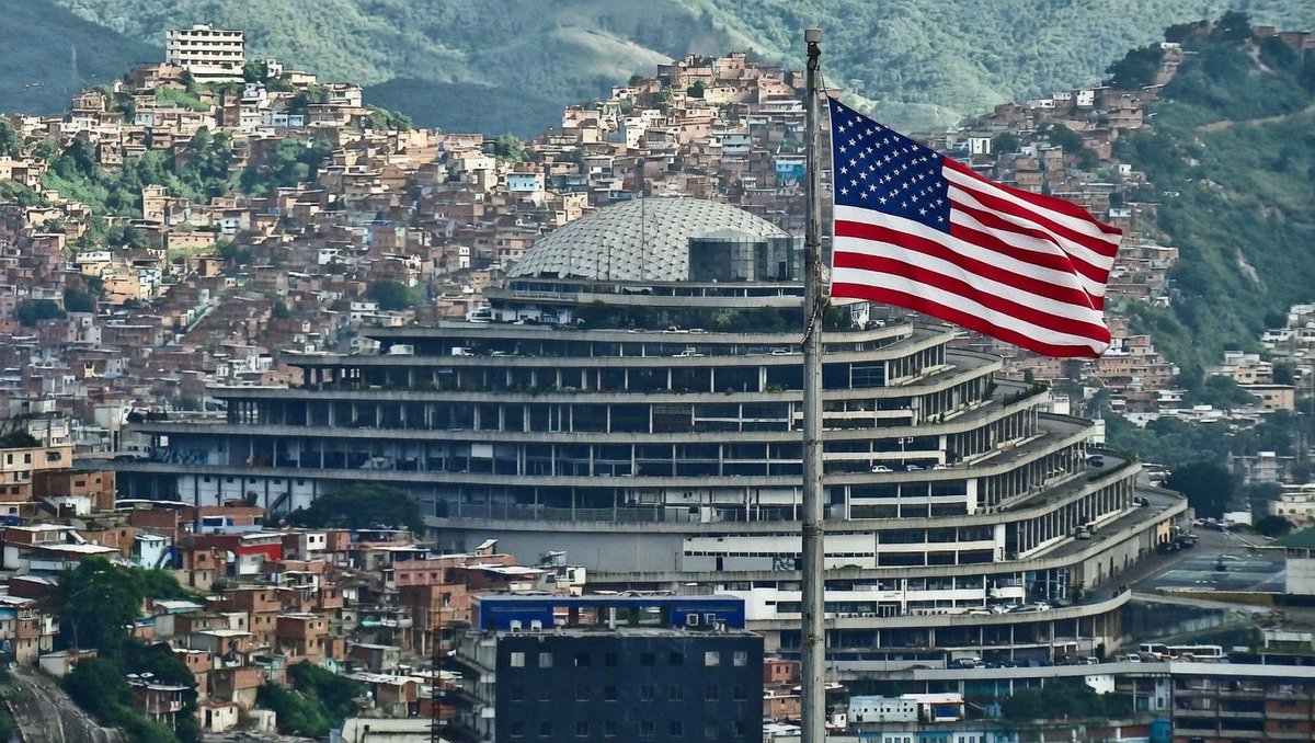 Pedro Mario Burelli tweet media