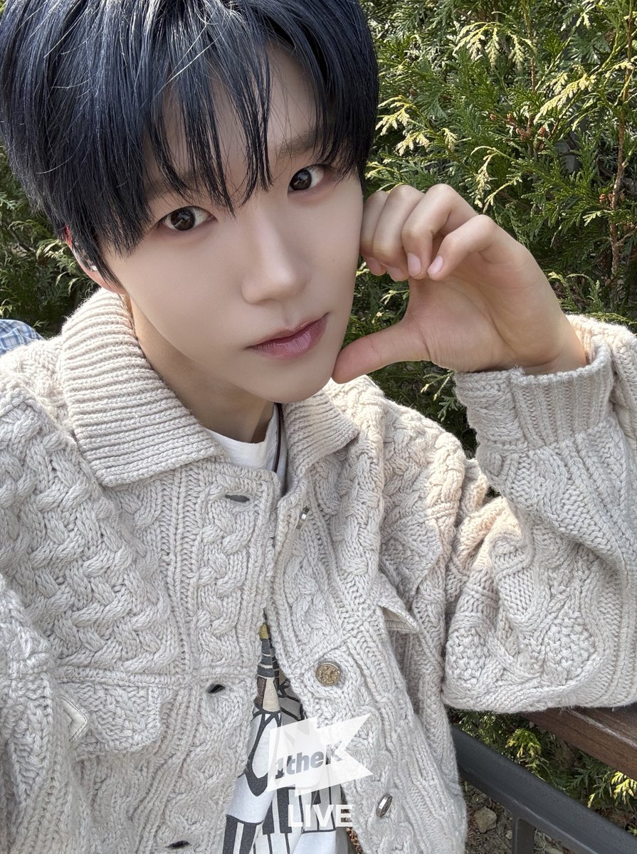 1theK(원더케이) tweet media