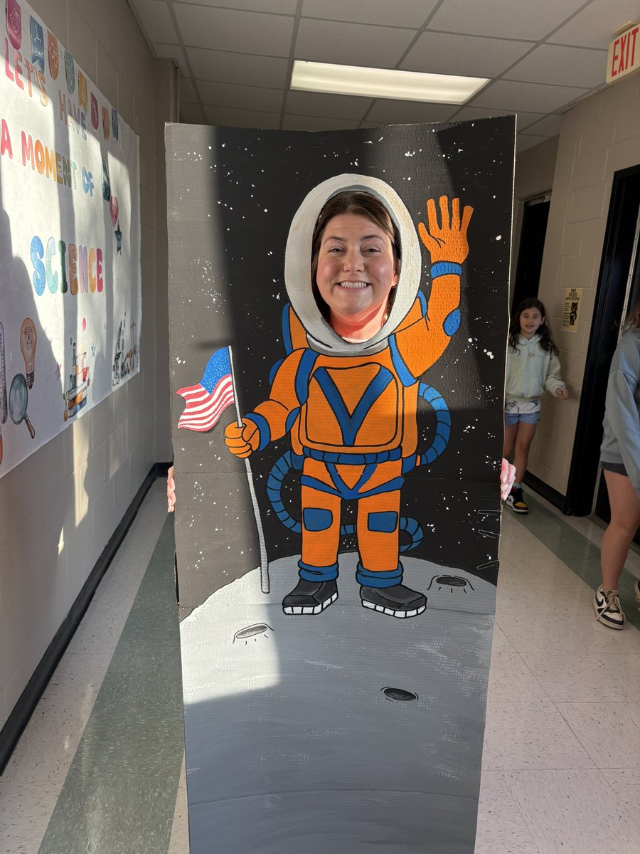 Danielle Combs tweet media