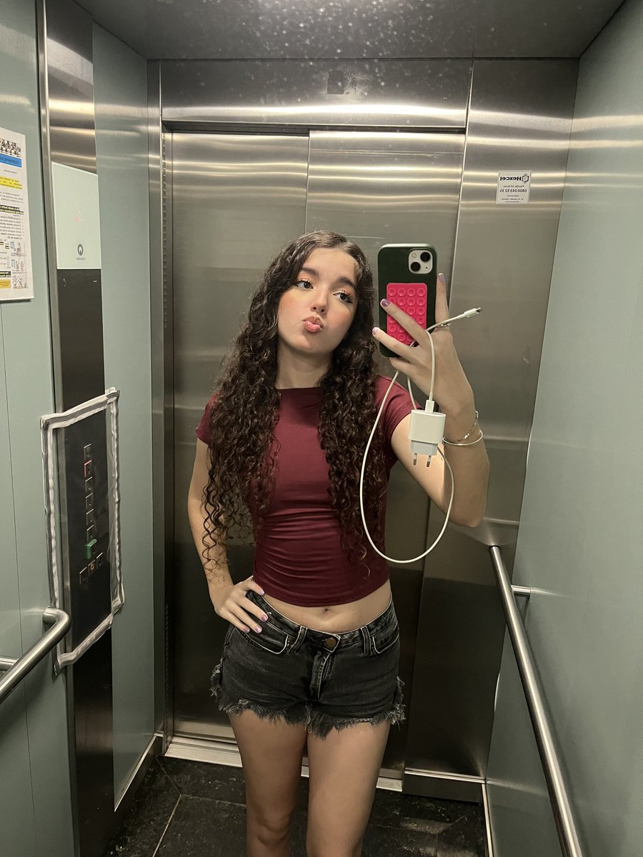 lana, a justa៹💋Ψ tweet media