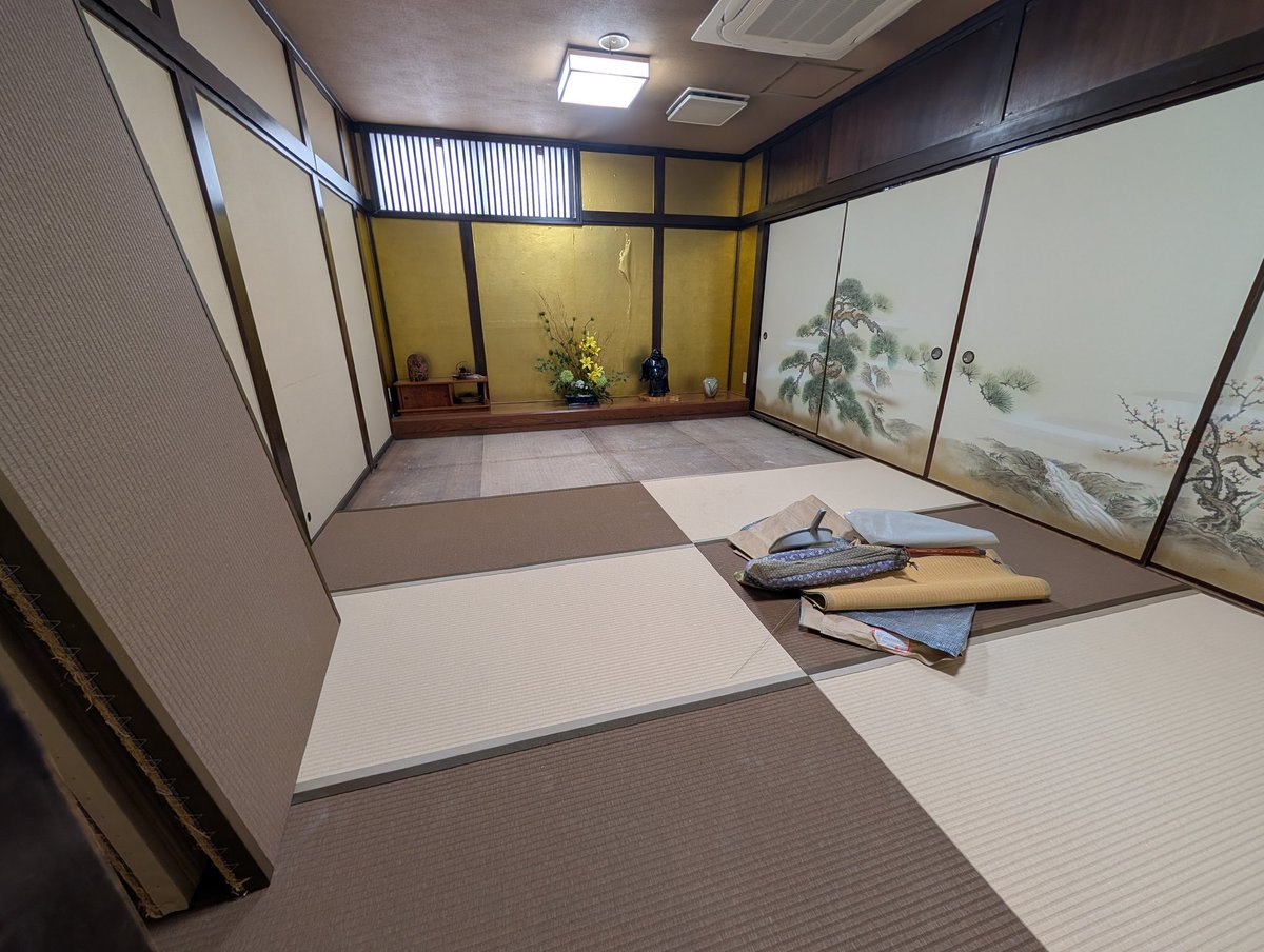 三州家 tweet media