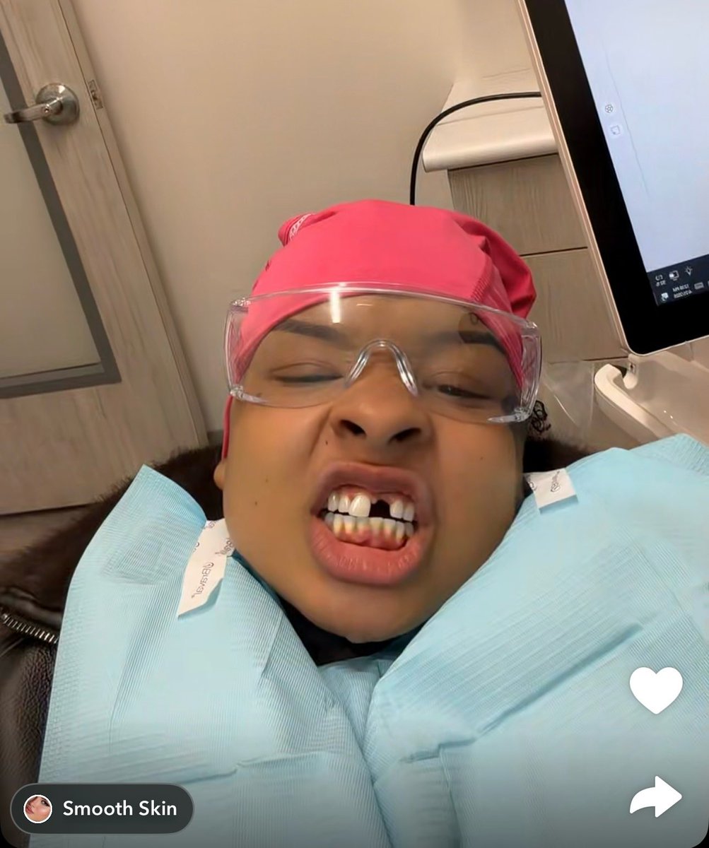 Chrisean Junior tweet media