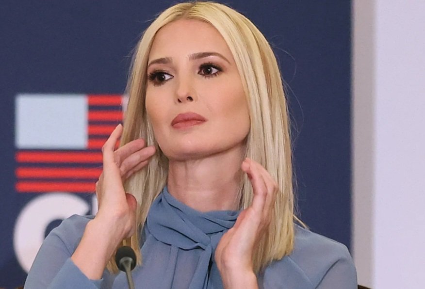 Ivanka Trump RV Q 🇺🇸 tweet media