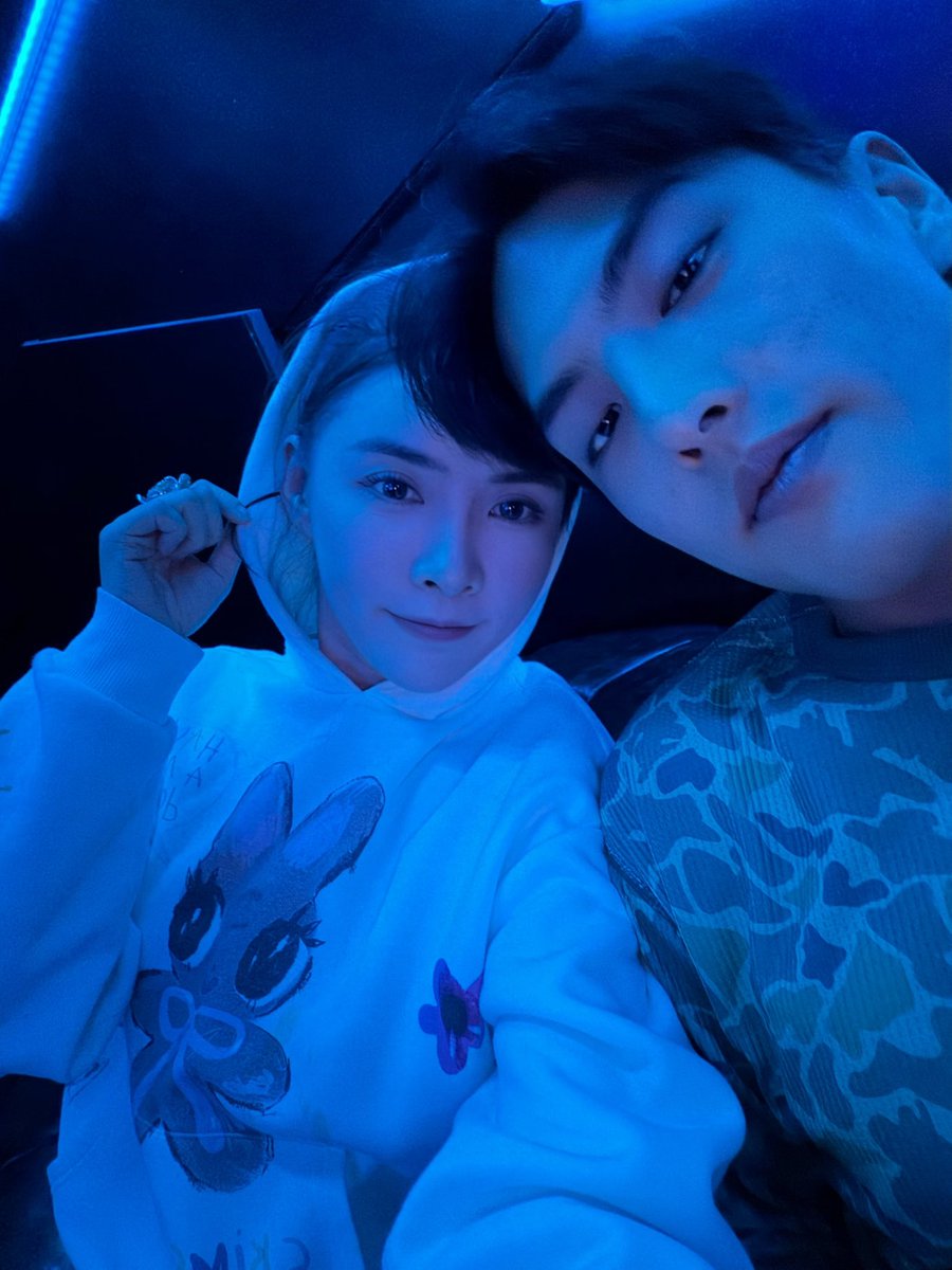 AllInBritney's tweet image. Hang out with my friends last night 

#poker