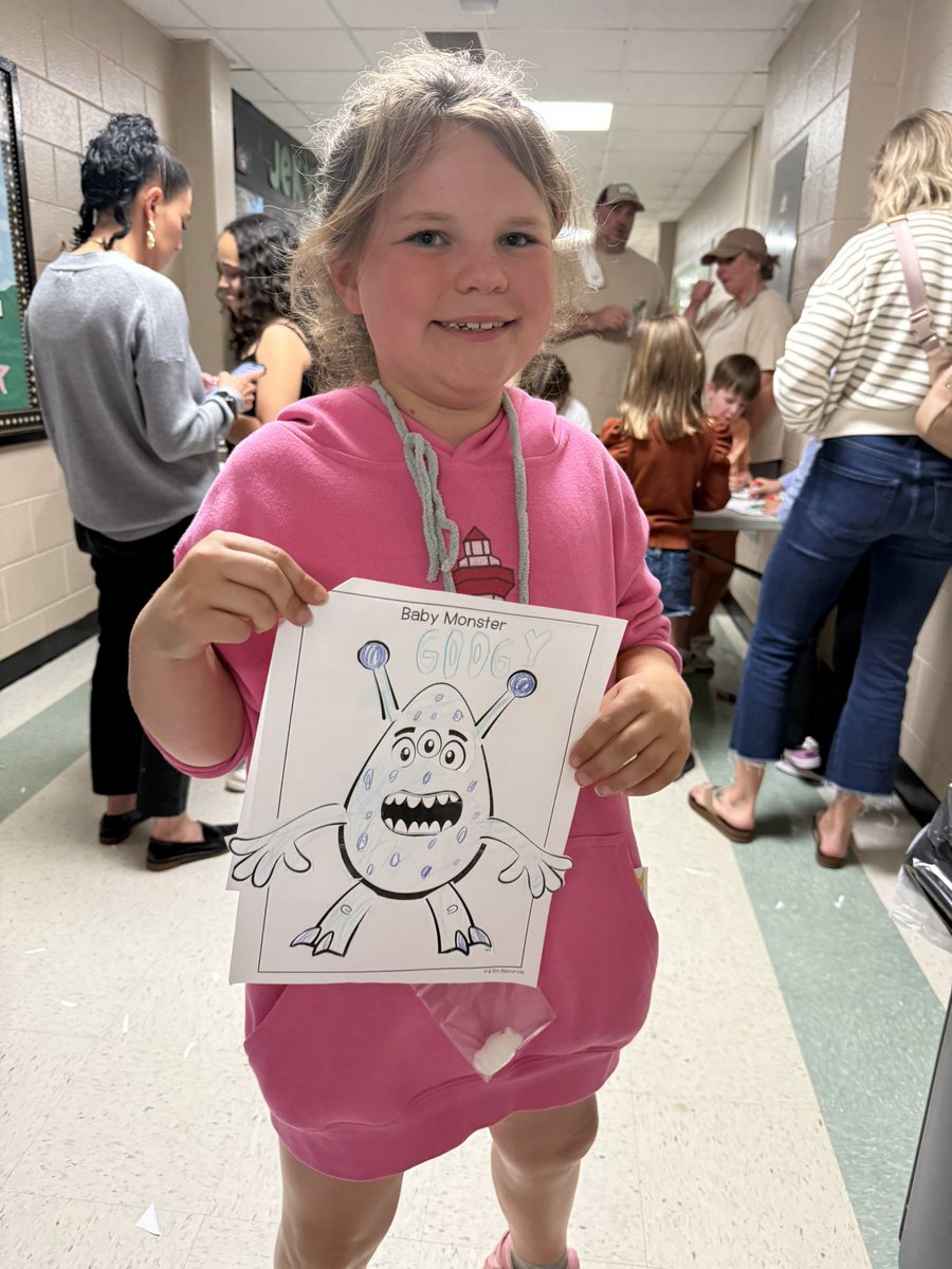 Danielle Combs tweet media