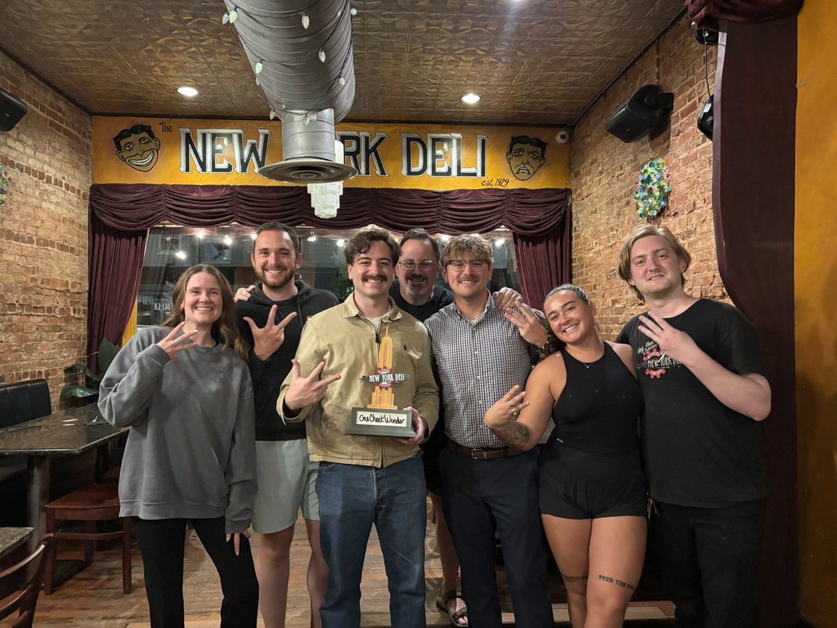 Trivia Kings tweet media