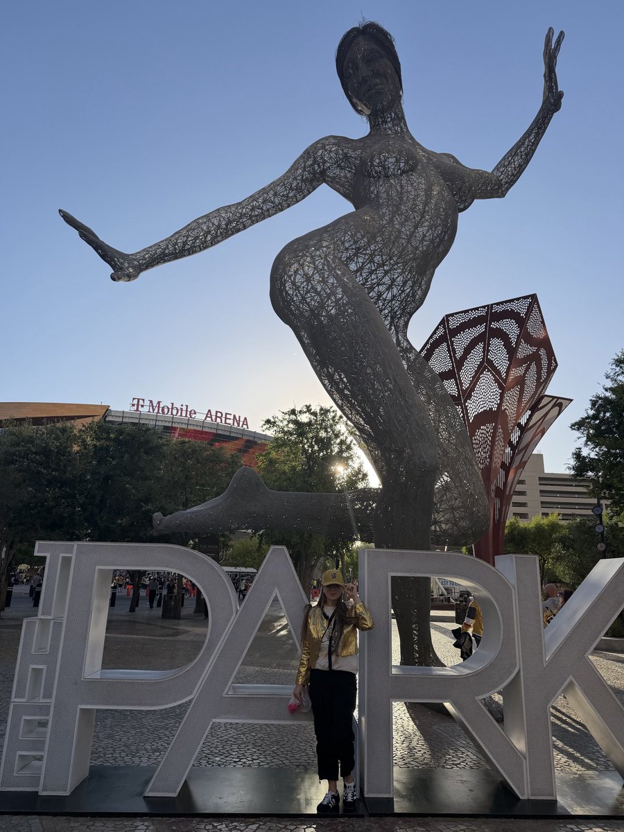 amy pena tweet media