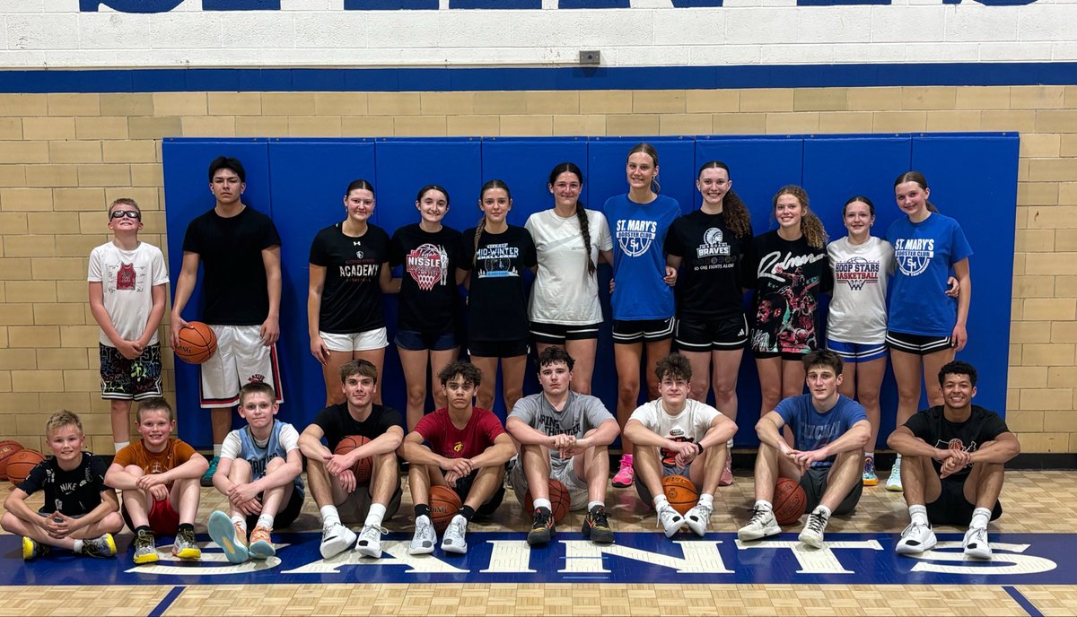CoachLuke40's tweet image. Another great workout out West w/ this crew. They keep showin’ up &amp;amp; workin’ week after week! Very fun group! Let’s see that East group tomorrow @sanfordhoopsfgo.
#Westside