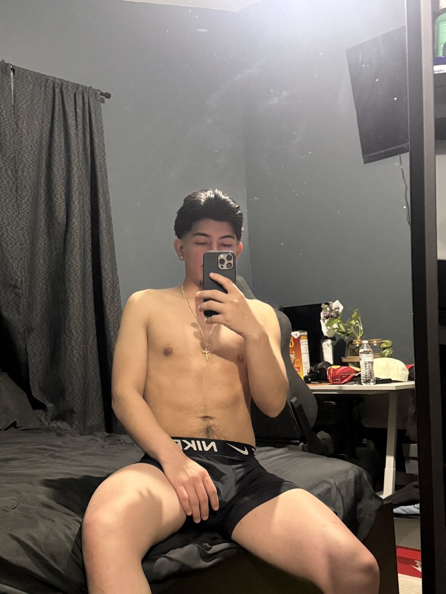 Lorenzo (@lorenzo_6000) on Twitter photo 