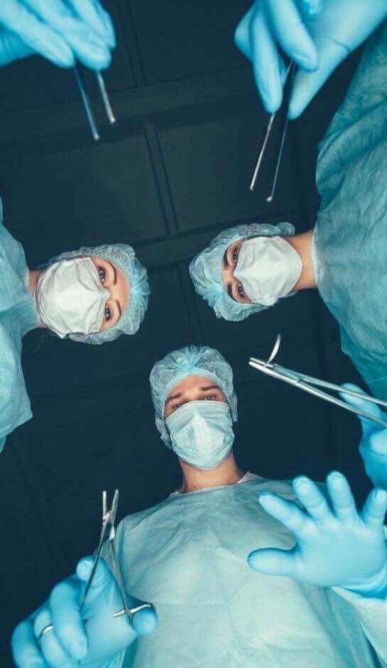 OoiPhd's tweet photo. What if the most vulnerable moment… is when you trust completely?

Under the lights, surrounded by masked faces—
this is where science, skill, and trust intersect.

Surgery isn’t just technique.
It’s responsibility.

#Surgery #PatientSafety #TrustInMedicine https://t.co/YlyJup3WZF