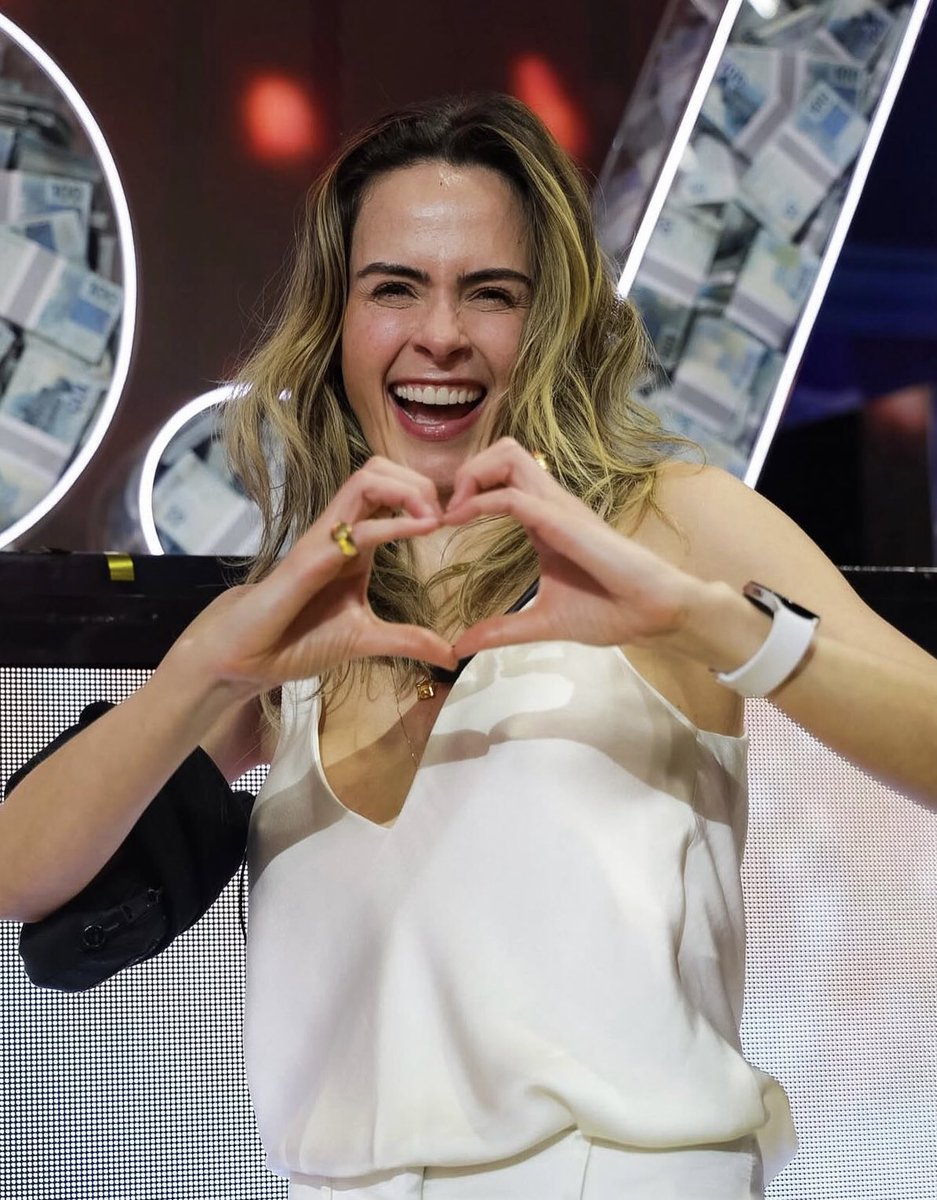 Support Ana Paula Renault tweet media