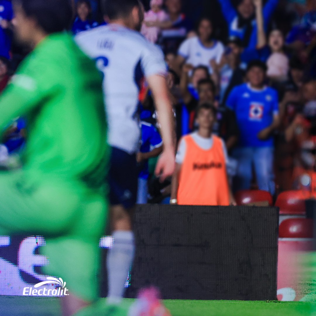 CRUZ AZUL tweet media