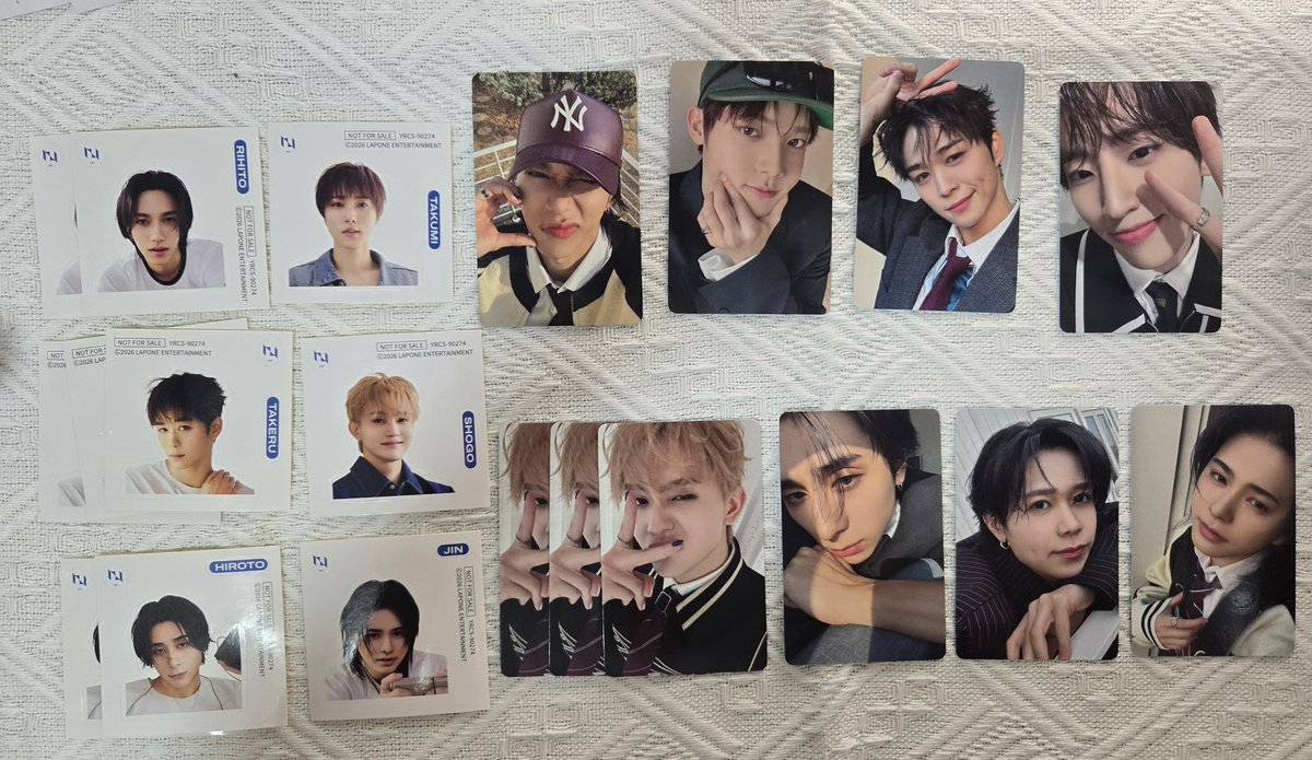 みれー tweet media