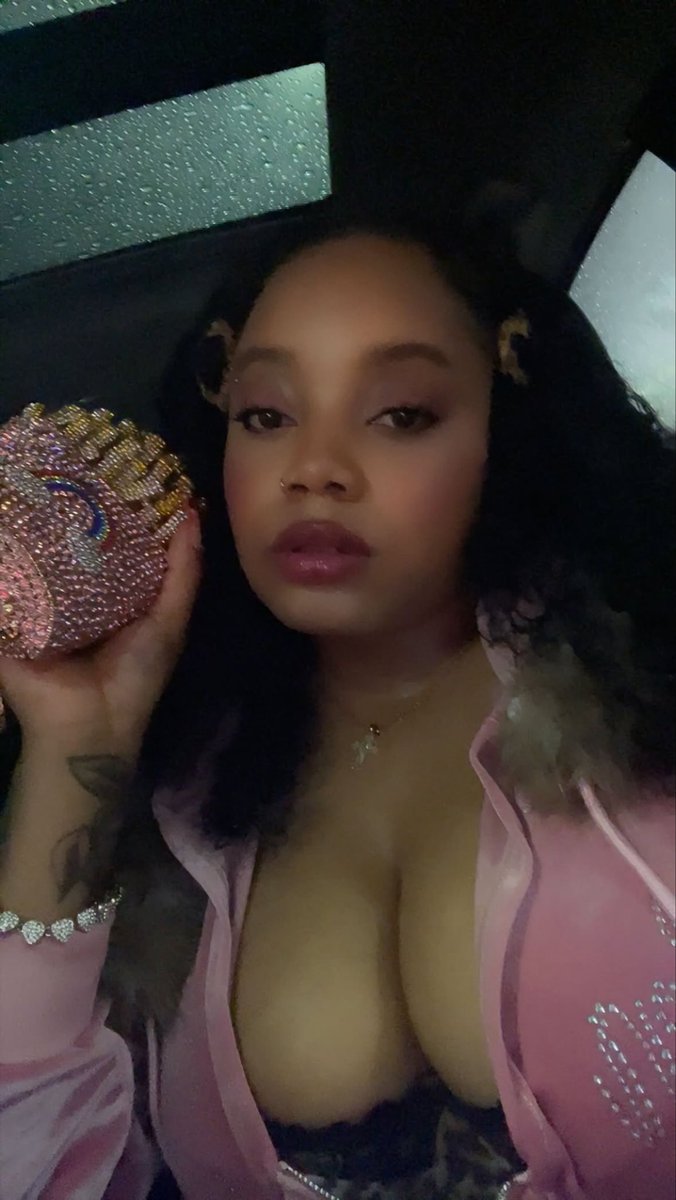 tayhogans's tweet photo. 🫦💋💫❤️‍🔥 https://t.co/54VcYiwnG9