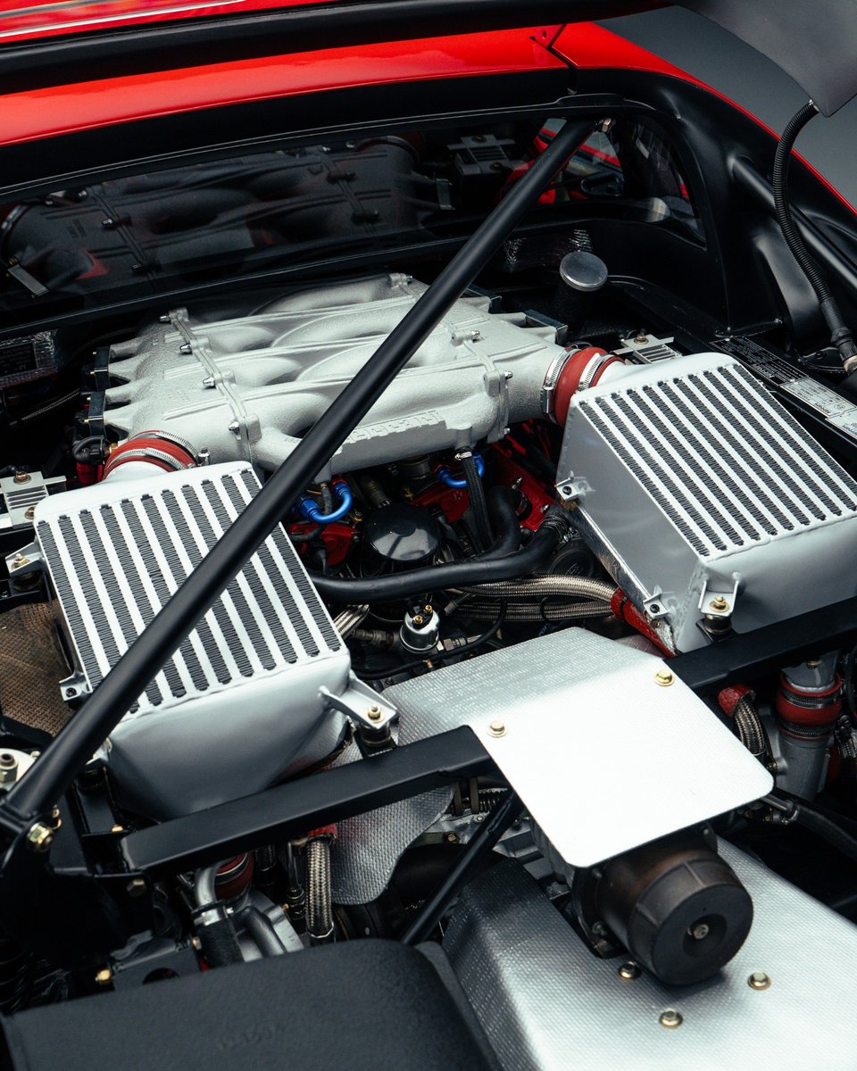 Retromania4ever's tweet image. ✅⬜🟥 #Ferrari F40❤️‍🔥