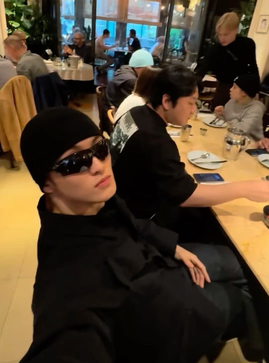 ٰ🐈‍⬛ (@joyfularchives) on Twitter photo 