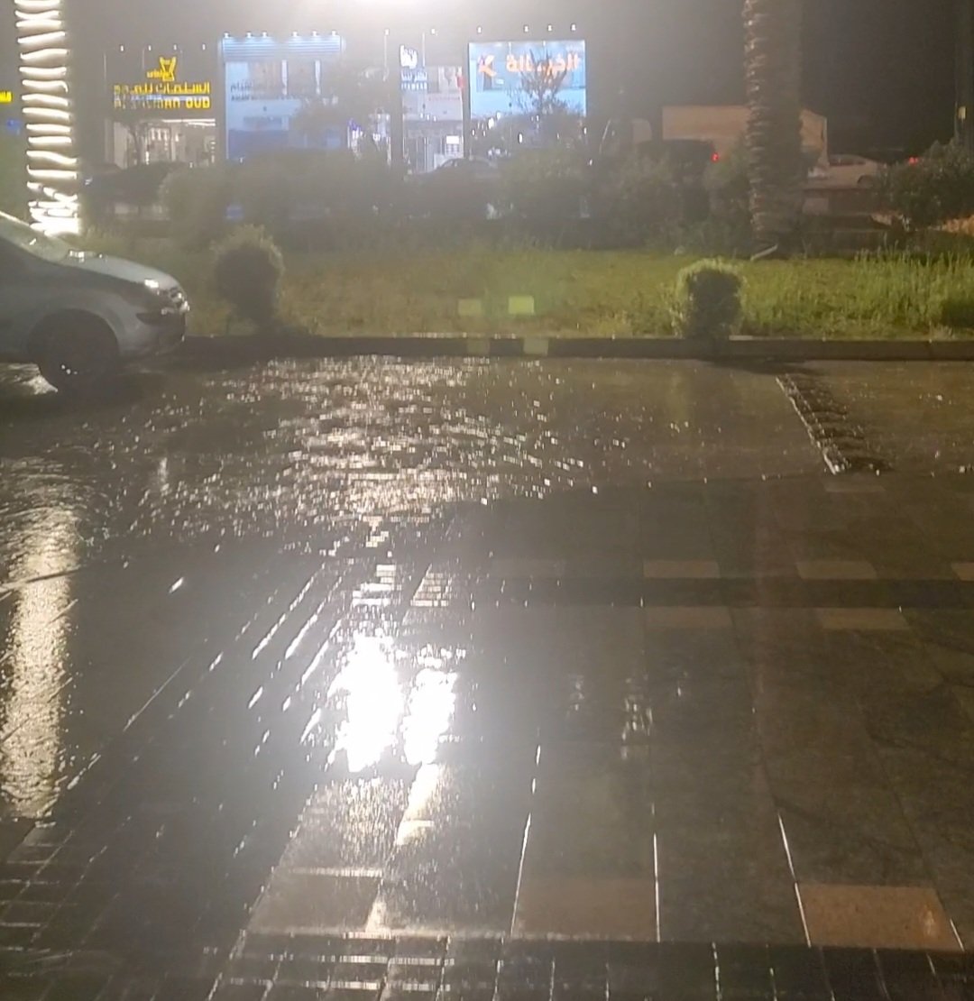 GoingToGod's tweet photo. اللهم اجعل عمري كله خير وسعاده وصحه 1  وملئي بطاعتك وارحمني اذا حان اجلي وامتنى وانت راضي عني #امطار_الرياض https://t.co/3I5oD5cO4G
