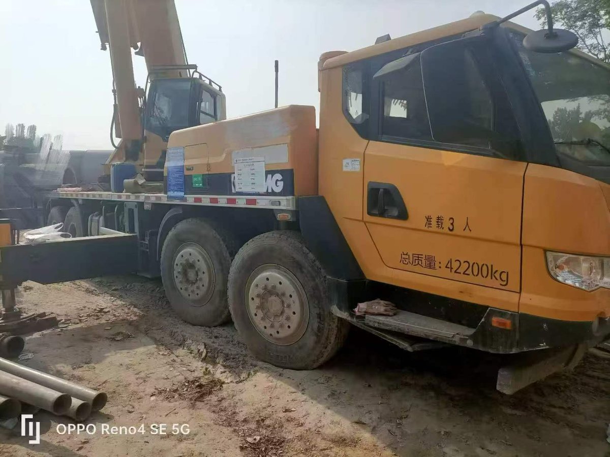 SunnyLi45's tweet photo. 2019 Year XCMG 50 ton Truck Crane for Sale: Type QY50KA, 43.5 meter mainboom, 16 meter jib, 6.5 ton counterweight, no accident,first hand car, price $62000.
More info:https://t.co/9jA3Wpkc2T
#cranemachine #truckcrane #XCMG #50ton #2019 https://t.co/9ZVafJVfy6