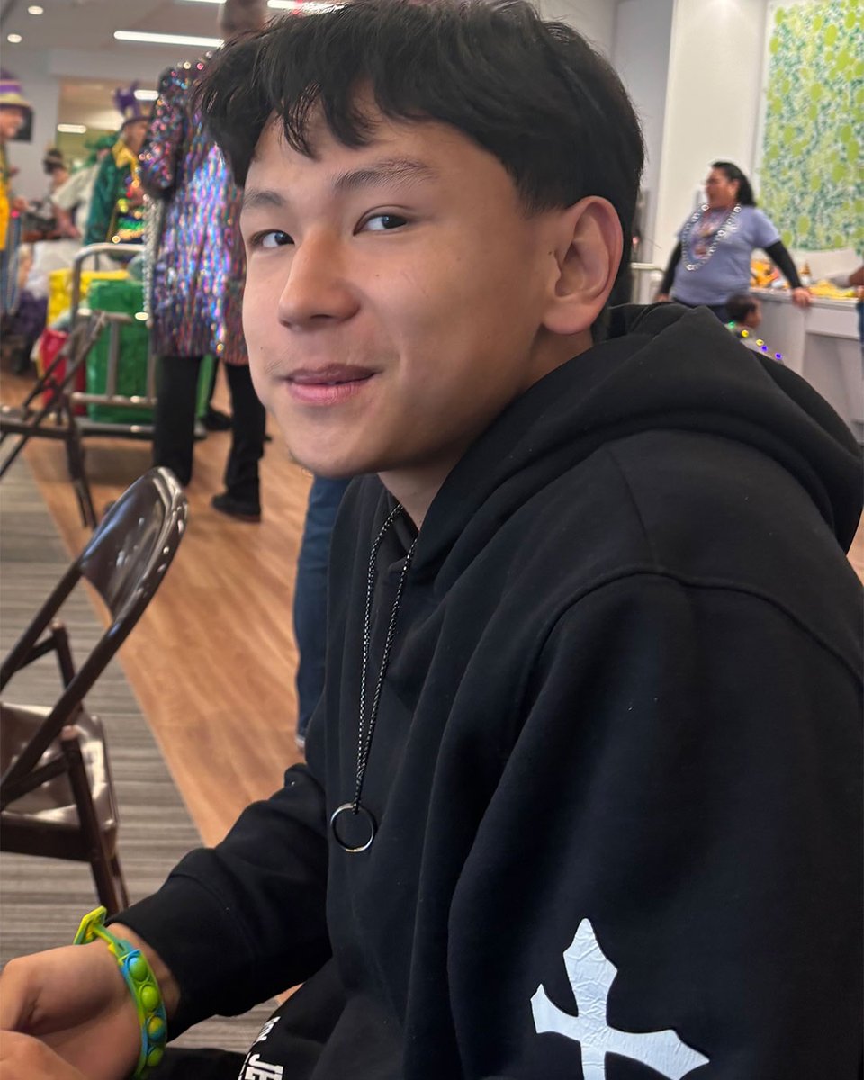 YouthReachHTX's tweet photo. From China to Houston, Brody’s journey has been anything but easy. Born with spina bifida, he’s overcome incredible obstacles with hard work, determination and the support of those around him.

Find out what's next for Brody: https://t.co/l57I2xOqWr https://t.co/tF7Weh4rKc