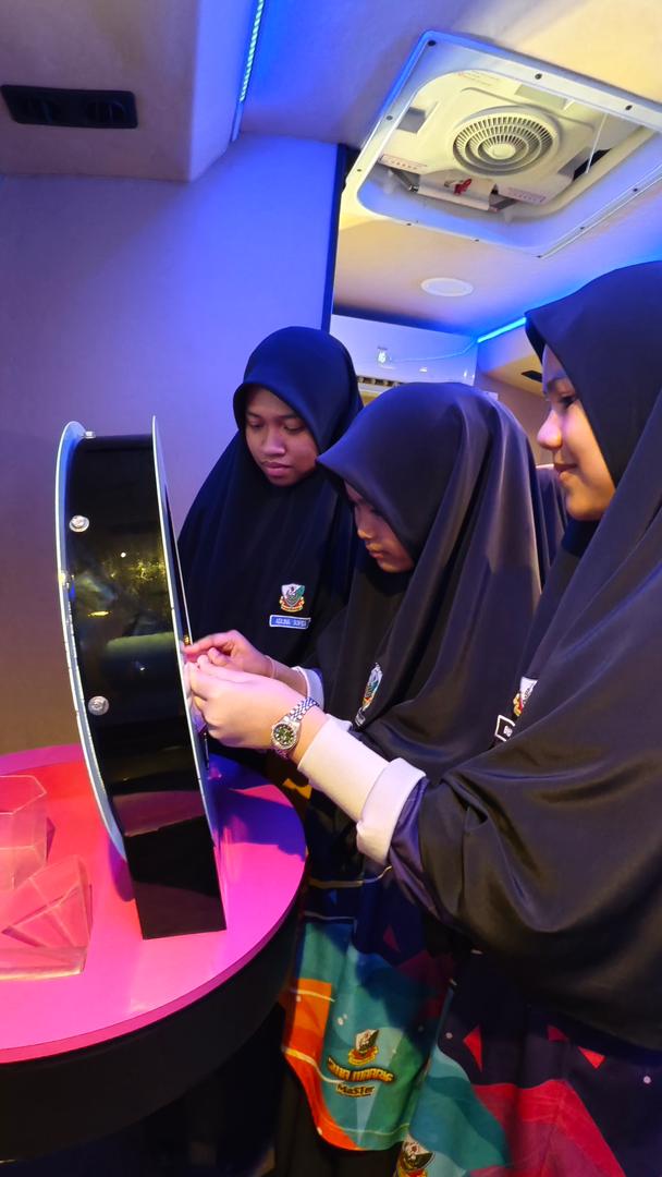 Pusat Sains Negara tweet media