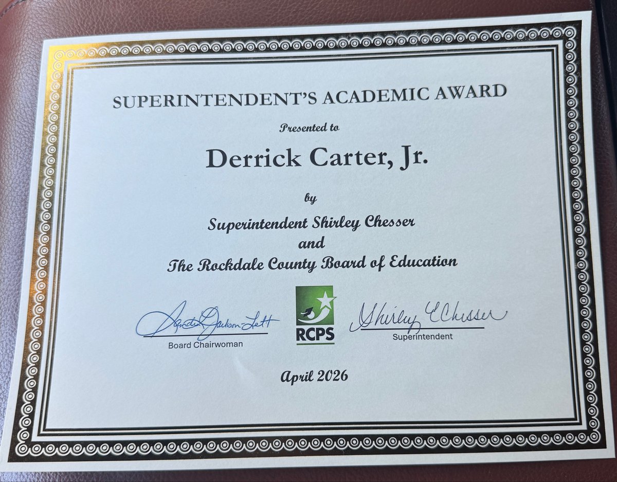 Derrick "DC" Carter |Wr/Slotback| 5'9" | 170lbs | tweet media
