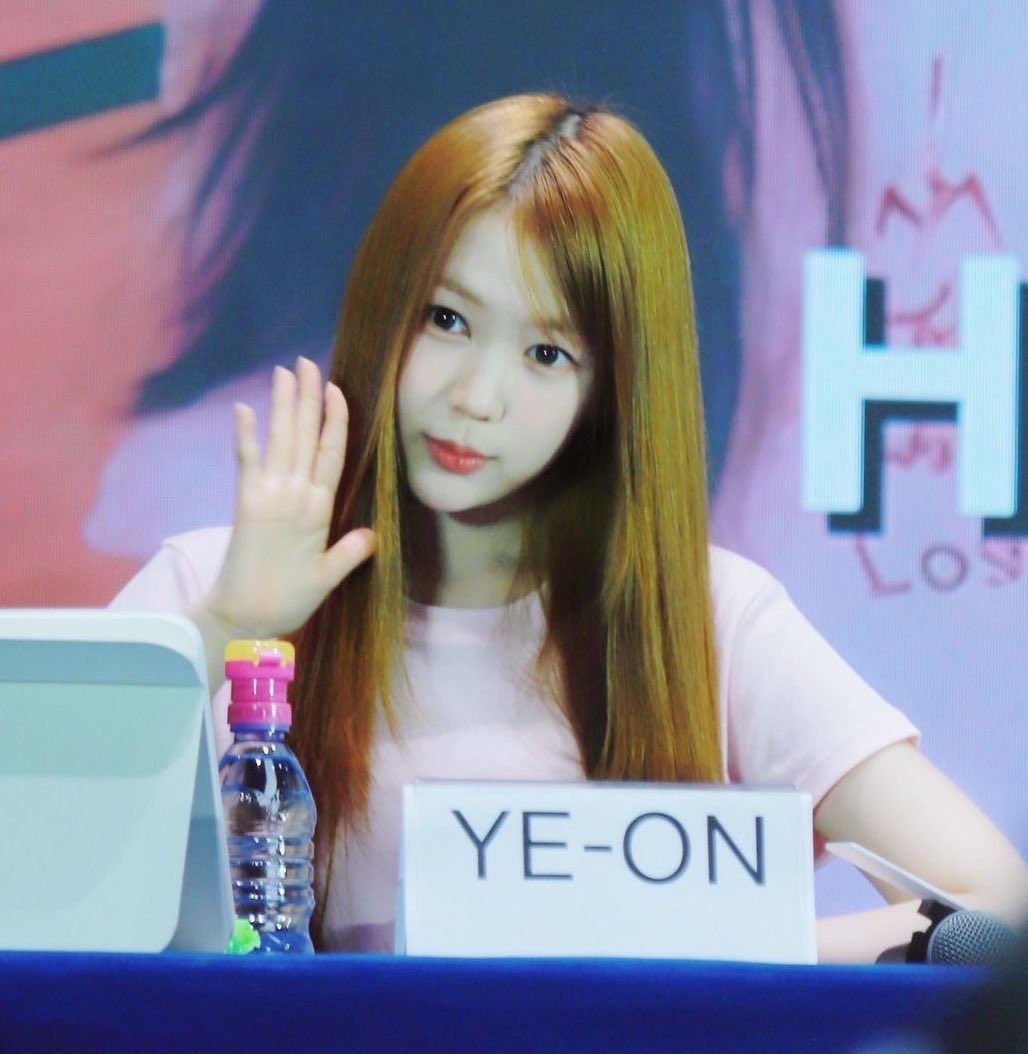 ᐡ・ﻌ・ᐡ tweet media