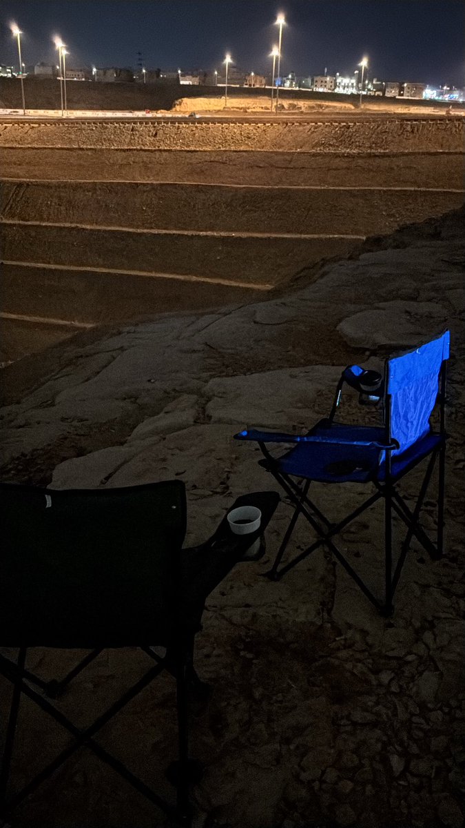 MidnightSwan tweet media