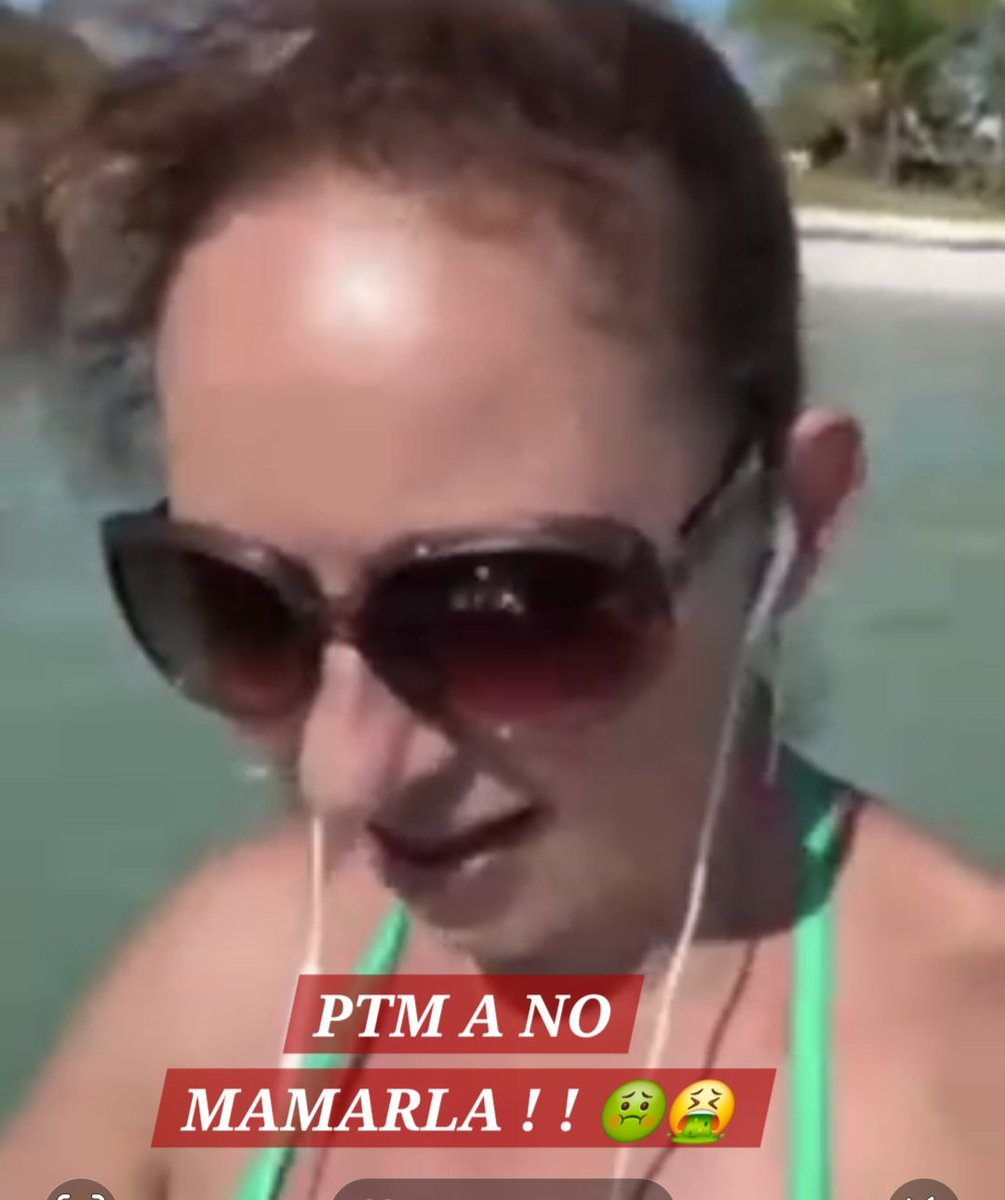 Sr. Wayne  el Ávidos de atención 🫡 😂🤣 tweet media