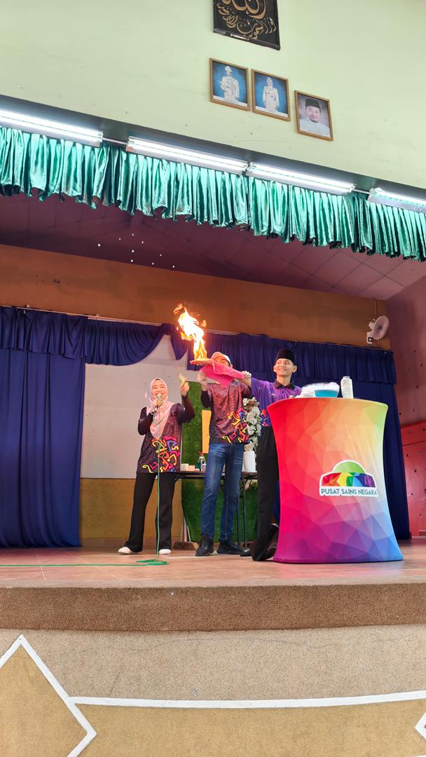 Pusat Sains Negara tweet media