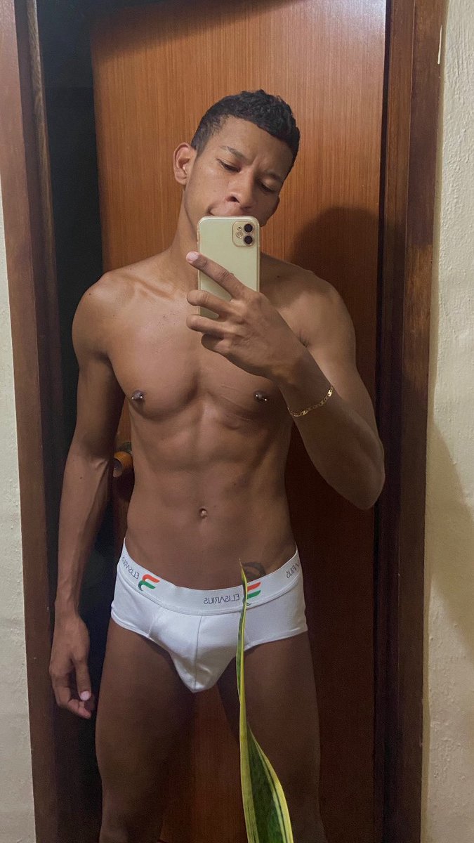 angelrafaelhd's tweet image. Feliz noche 🌒