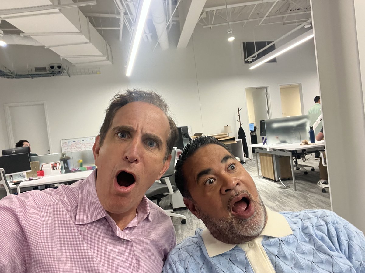 Chuck Garfien tweet media