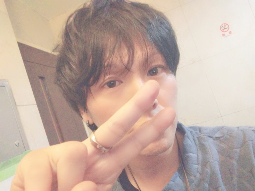 京 tweet media