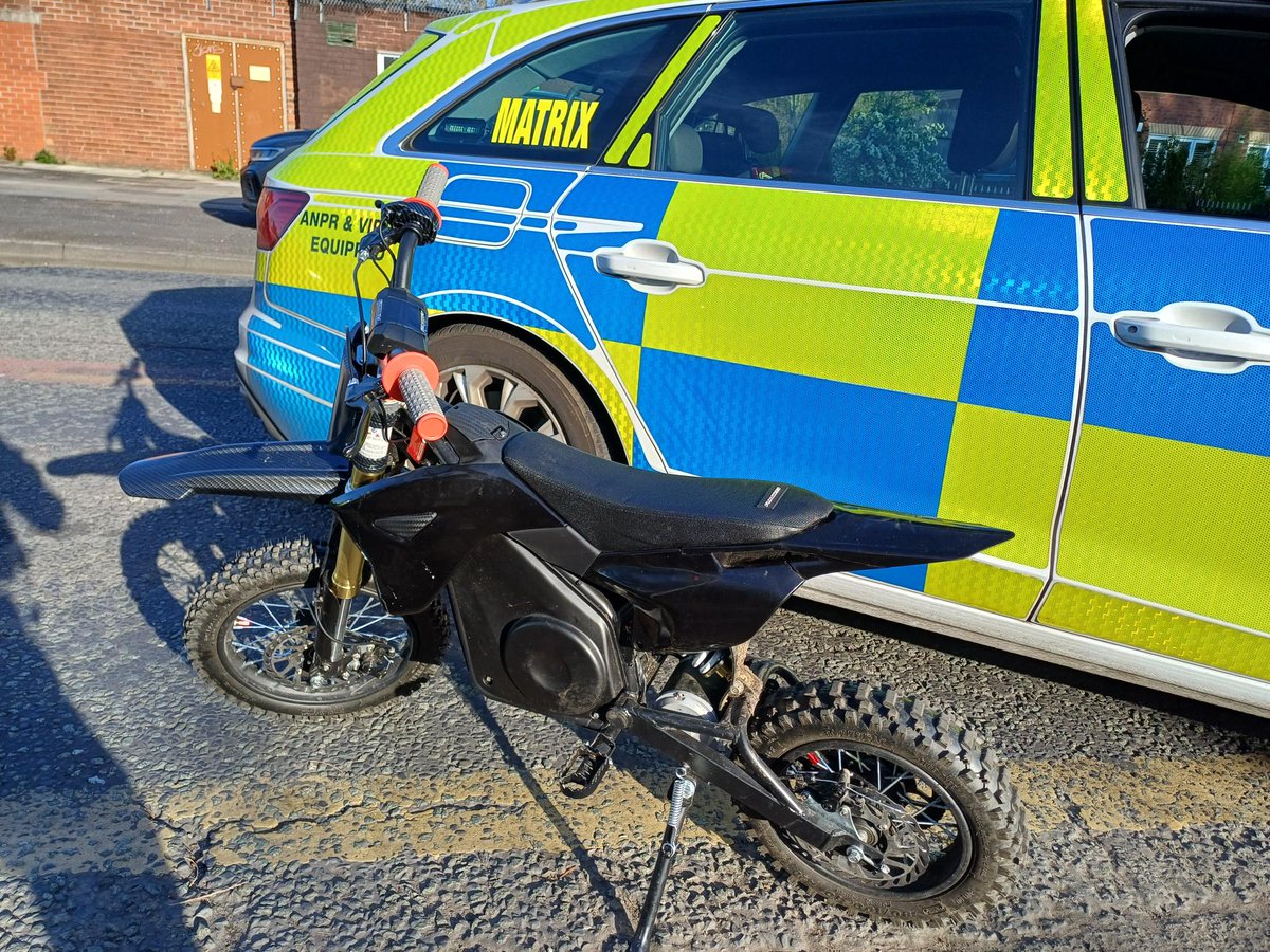 MerPolTraffic's tweet image. Whilst dealing with an unrelated incident, a child rides this electric motorcycle along the road towards our officer, shortly followed by their parent. Vehicle stopped and #seized. These vehicle are not for use on roads or public spaces.