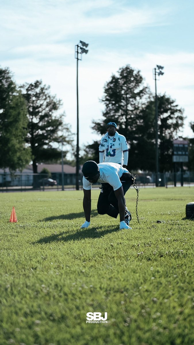 Dontrell Williams tweet media