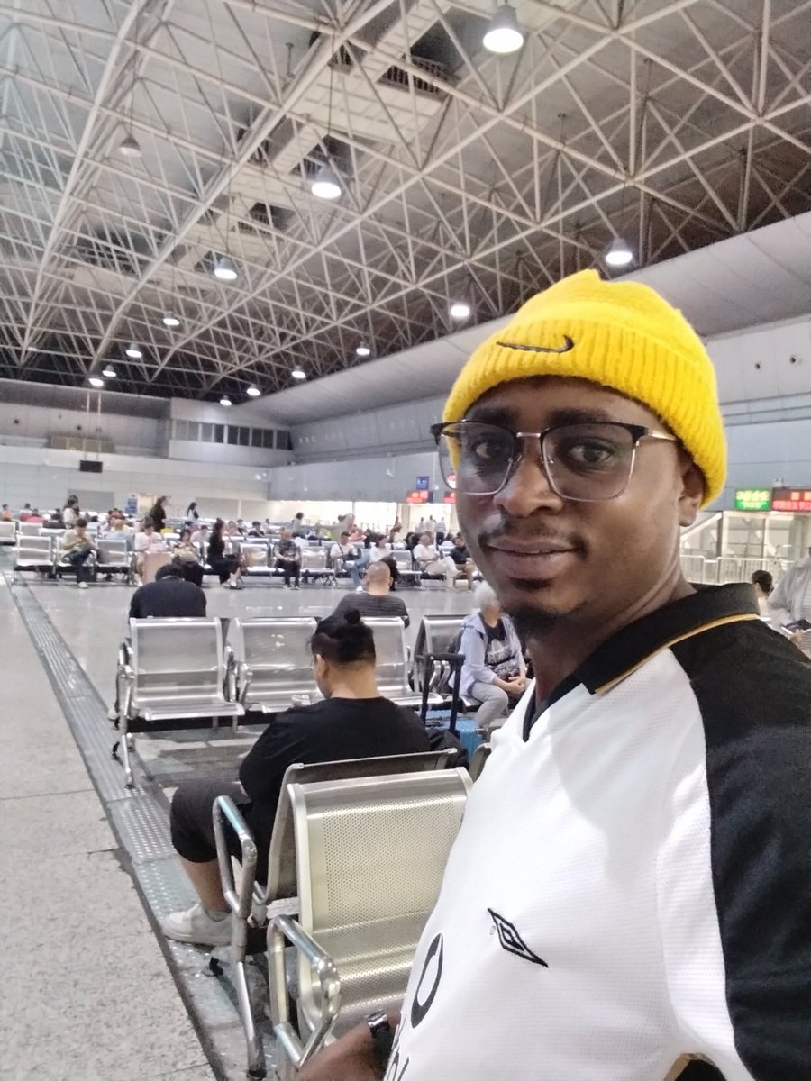 __MakoPolo's tweet photo. So sad we're headed to his funeral https://t.co/jNQfLkeGSX