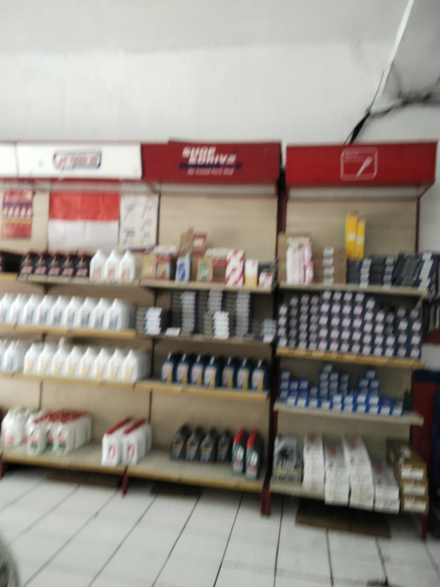 Mr_Enjoy_Aja's tweet image. This #Wednesday goes to @shopanddrive Nginden for #checking cars #battery 🙂
#Surabaya #Jakarta #Semarang #Bali #Lombok #Medan #Indonesia