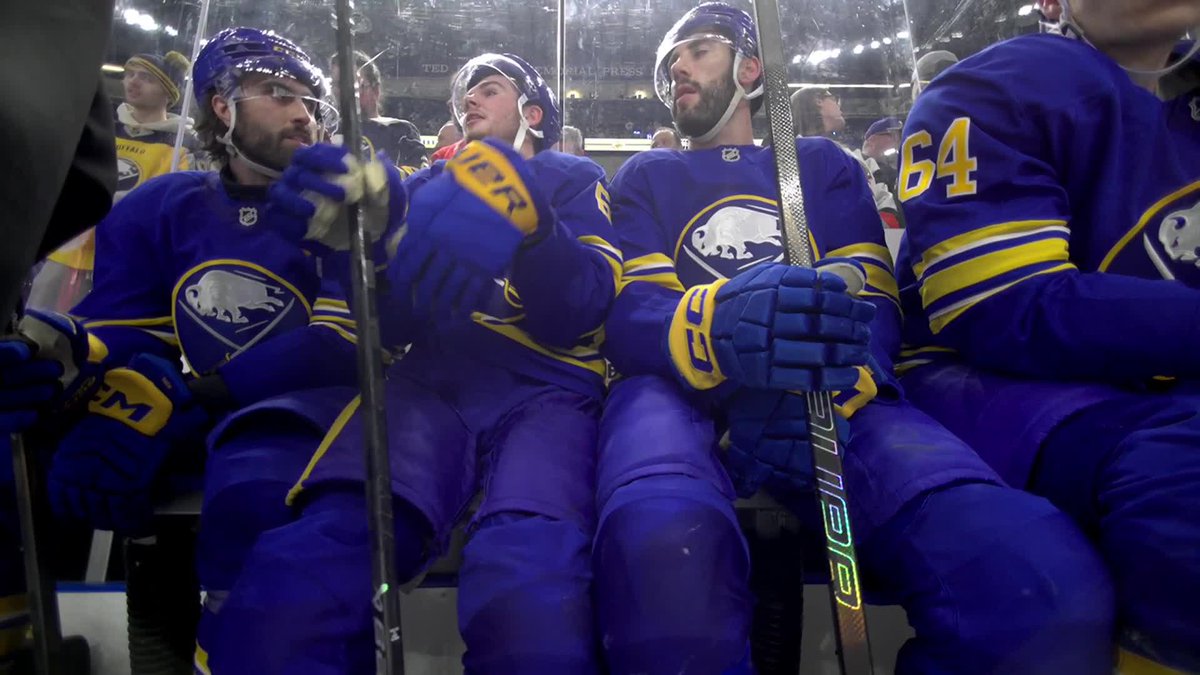 noelani ☻ tweet media