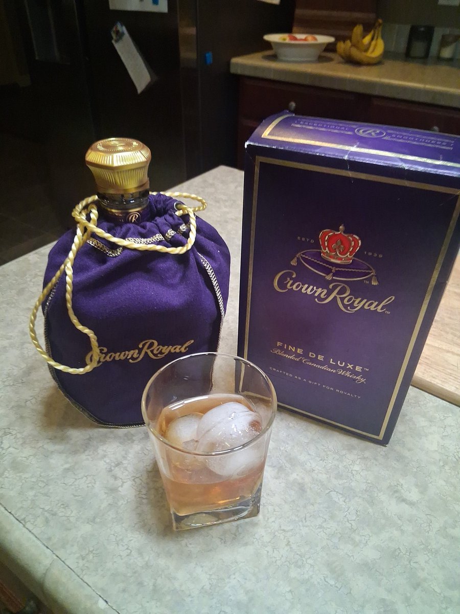 Cornbread28443's tweet photo. Sometimes Daddy needs a real drunk. https://t.co/tr7ia6oX4t