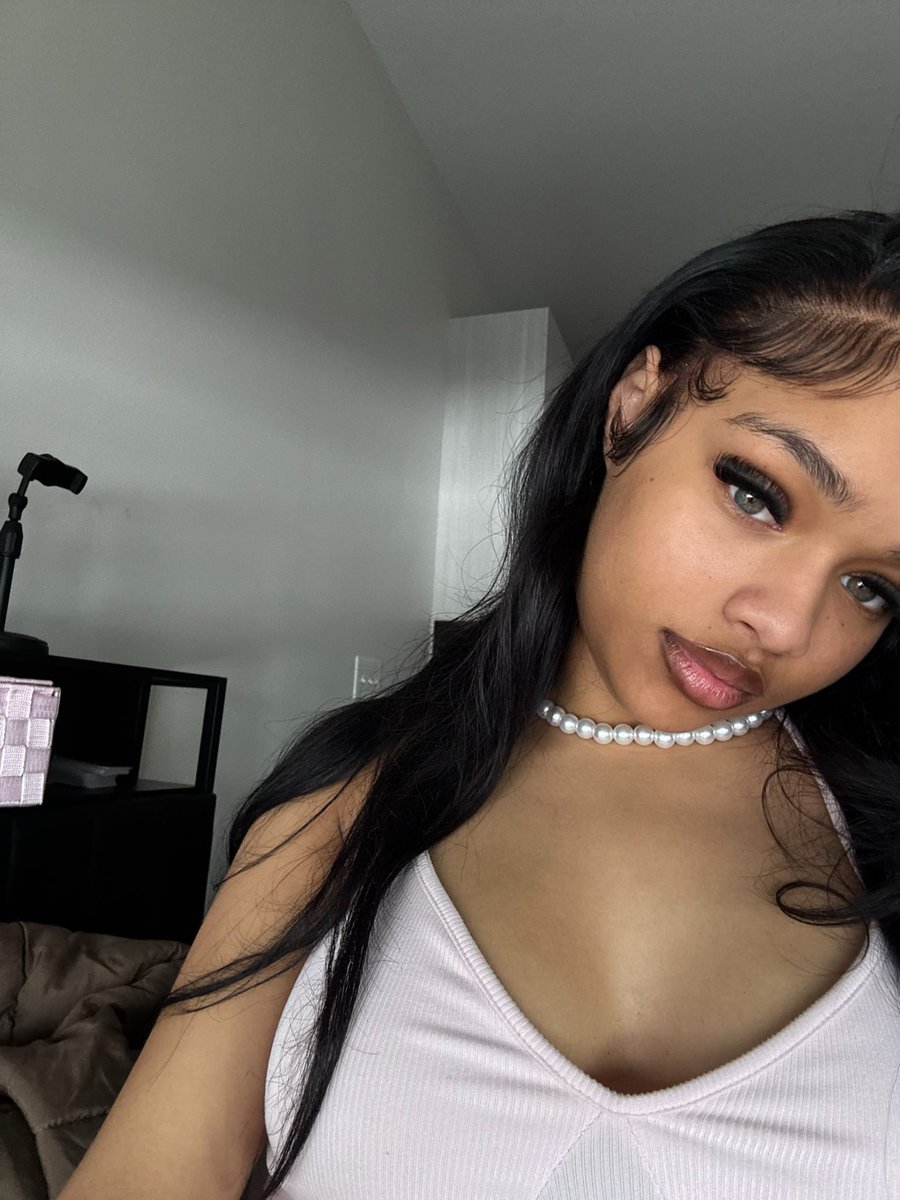 Trin Trin tweet media