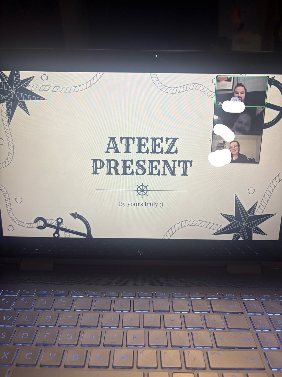 julia ౨ৎ tweet media