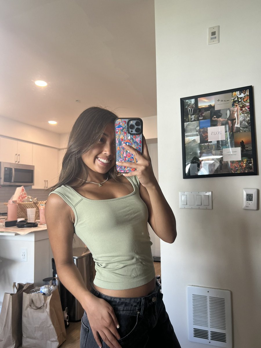 scrawniestt's tweet photo. A little paypig wants to play RT game…

Rules:
2/2/2
2 comments per person 💬

#rtgame #findom #nsfwtwt https://t.co/oFOEdhLV02