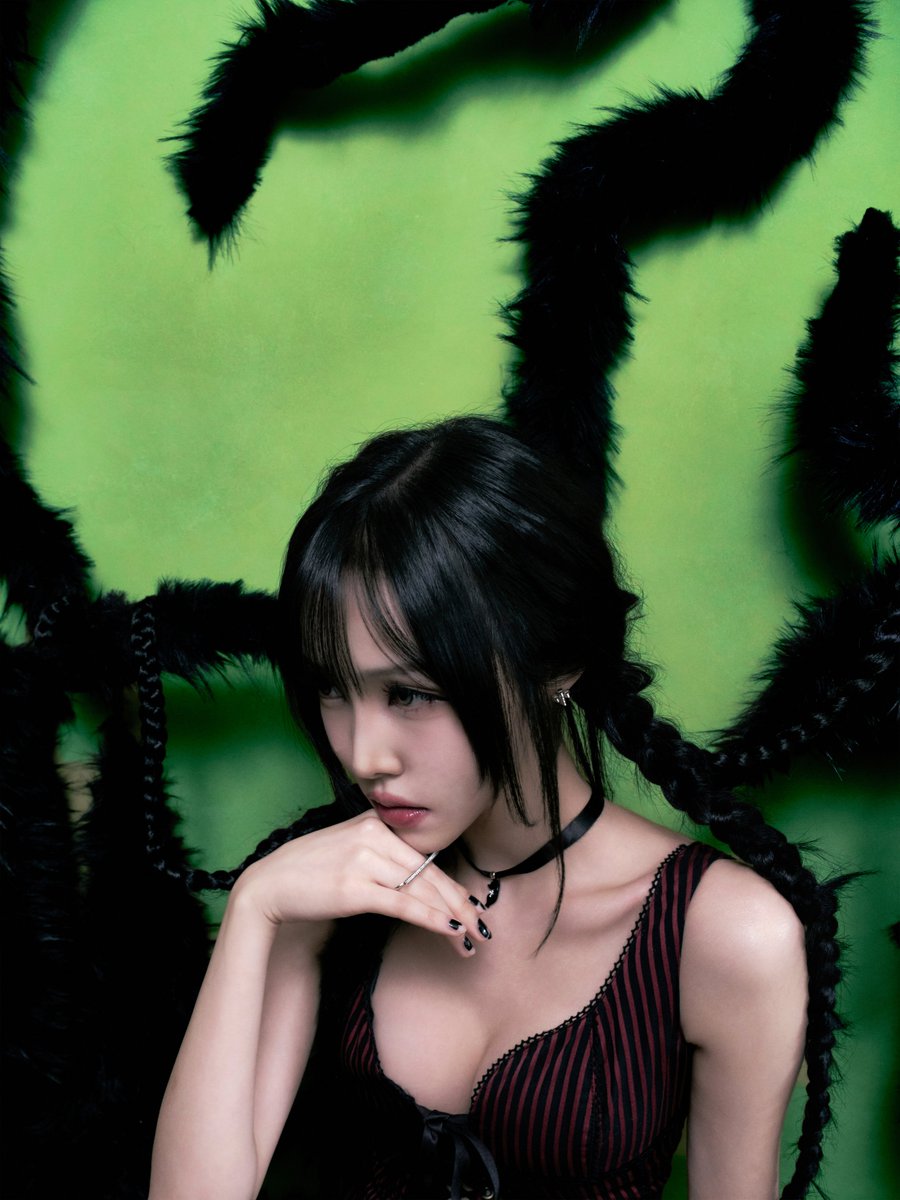 유주 (YUJU) tweet media