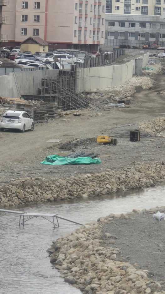 khaliunn tweet media