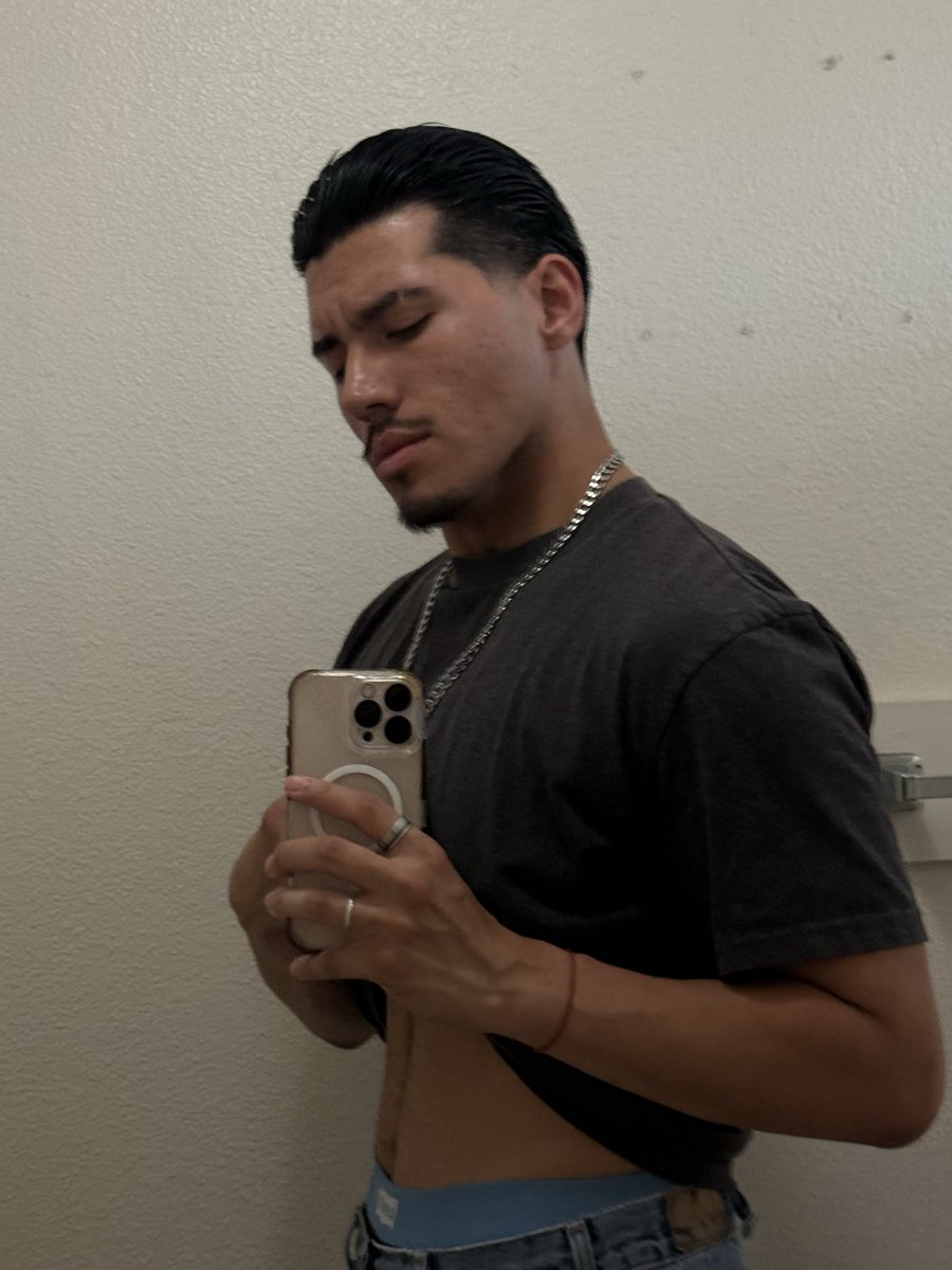 ChapuJ281's tweet image. Y’all like it? #mlm